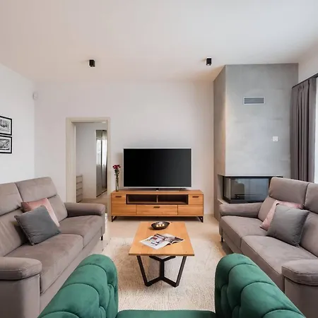 Villa Blanche By Ilc